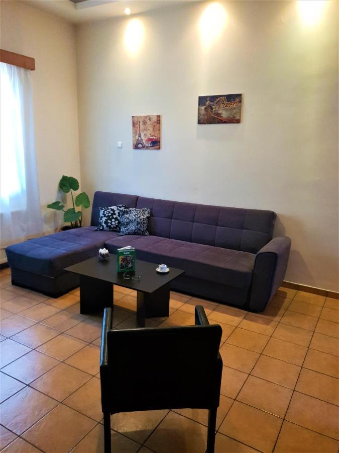 House With Yard Subway 5Min Walk Apartment Athens Exterior photo